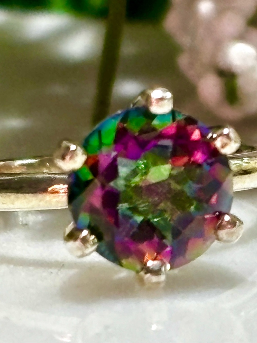 Rainbow Mystic Natural Topaz Solitaire Ring - Ring Size: 5 - Picture 2 of 3